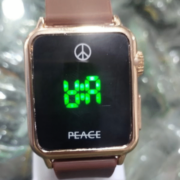 Modern Edge Silicon Strap Watch Black/brown – Sleek, Durable, And Timeless - Image 3
